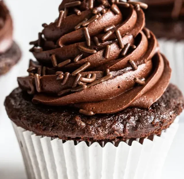 Dark Chocolate Cupcakes with White Chocolate Frosting